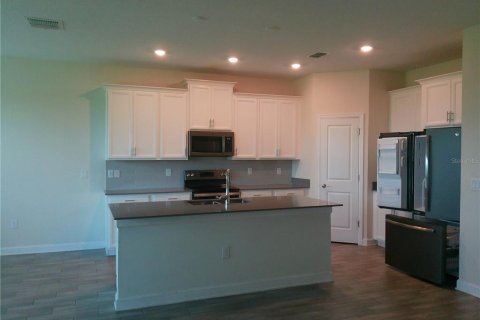 Casa en alquiler en Davenport, Florida, 4 dormitorios, 216.74 m2 № 1908514 - foto 4