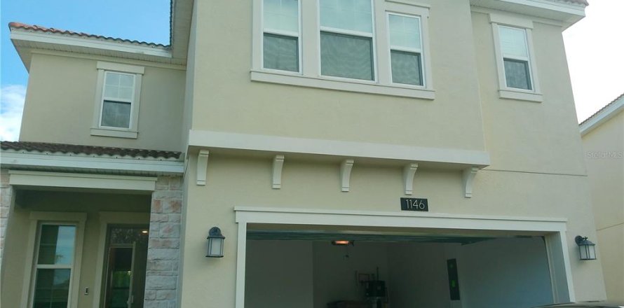 Casa en Davenport, Florida 4 dormitorios, 216.74 m2 № 1908514