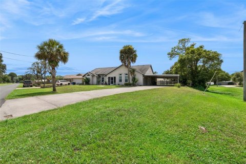 Villa ou maison à vendre à Edgewater, Floride: 3 chambres, 207.36 m2 № 2321139 - photo 3