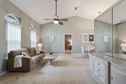 Villa ou maison à vendre à Edgewater, Floride: 3 chambres, 207.36 m2 № 2321139 - photo 6