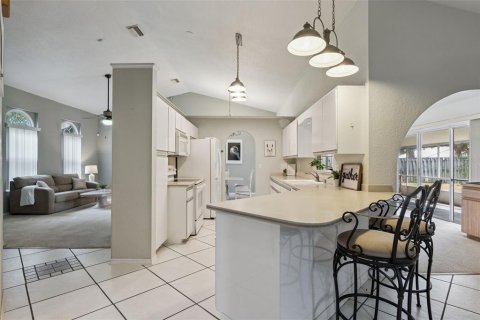Villa ou maison à vendre à Edgewater, Floride: 3 chambres, 207.36 m2 № 2321139 - photo 16