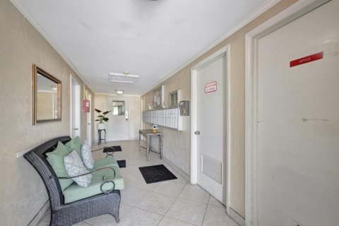 Condo in Fort Lauderdale, Florida, 2 bedrooms  № 2262910 - photo 22