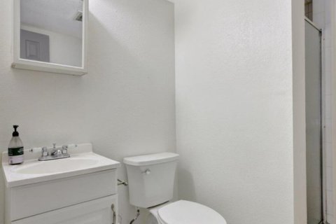 Condo in Fort Lauderdale, Florida, 2 bedrooms  № 2262910 - photo 15