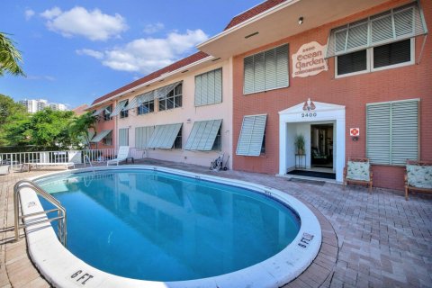 Condo in Fort Lauderdale, Florida, 2 bedrooms  № 2262910 - photo 26