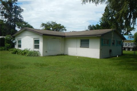 Casa en venta en Dade City, Florida, 3 dormitorios, 177.26 m2 № 1902704 - foto 18