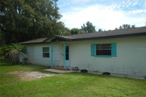 Casa en venta en Dade City, Florida, 3 dormitorios, 177.26 m2 № 1902704 - foto 2