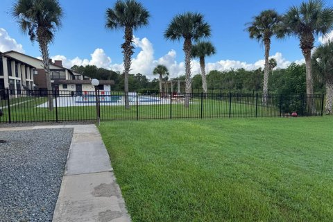 Condo in Deltona, Florida, 3 bedrooms  № 2379167 - photo 24