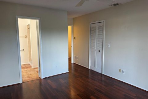 Condo in Deltona, Florida, 3 bedrooms  № 2379167 - photo 18