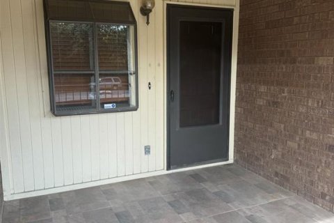 Condo in Deltona, Florida, 3 bedrooms  № 2379167 - photo 3