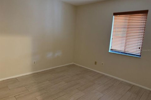 Condo in Deltona, Florida, 3 bedrooms  № 2379167 - photo 22