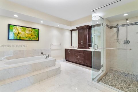 Copropriété à vendre à Hollywood, Floride: 2 chambres, 173.54 m2 № 2428390 - photo 14