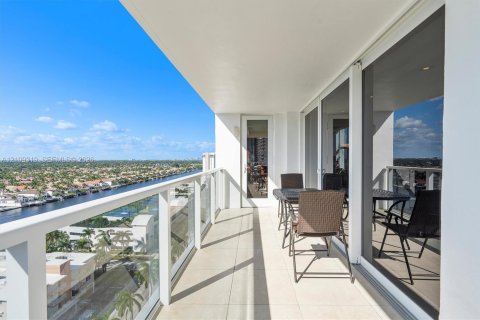 Copropriété à vendre à Hollywood, Floride: 2 chambres, 173.54 m2 № 2428390 - photo 22