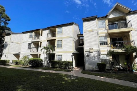Condo in Orlando, Florida, 2 bedrooms № 2211401