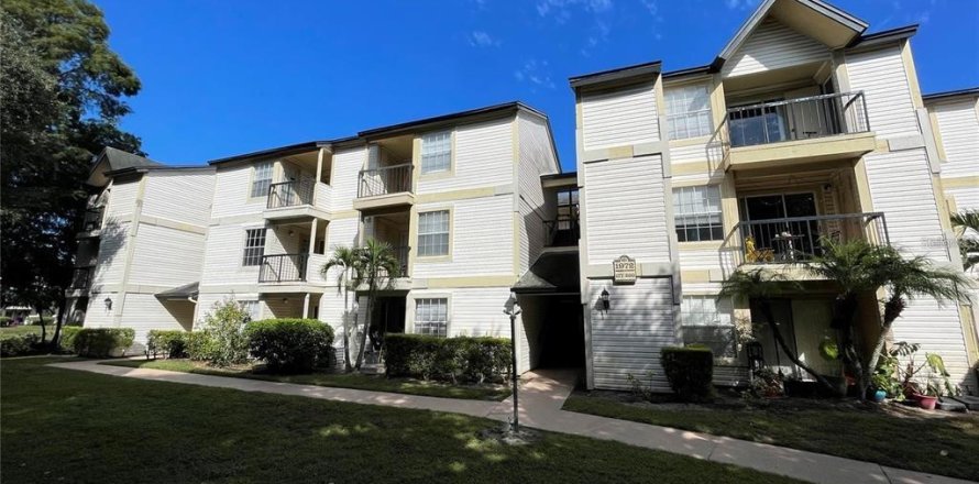 Condo in Orlando, Florida, 2 bedrooms  № 2211401