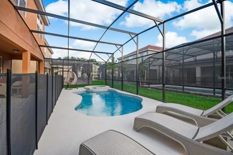 House in Kissimmee, Florida 9 bedrooms, 385.54 sq.m. № 1879611 - photo 23