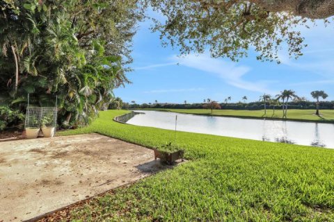 Casa en alquiler en Atlantis, Florida, 3 dormitorios, 198.35 m2 № 1160446 - foto 1