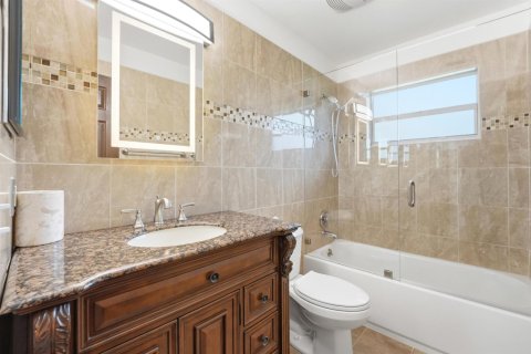 Villa ou maison à vendre à Davie, Floride: 3 chambres, 148.36 m2 № 2087421 - photo 13