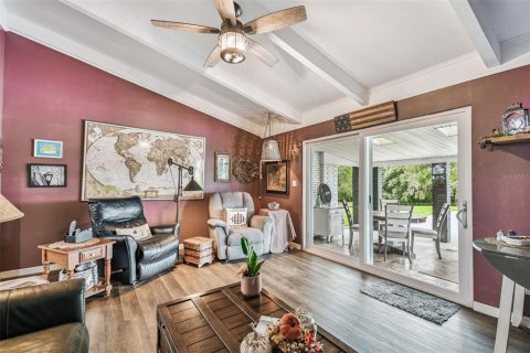 Casa en venta en San Antonio, Florida, 5 dormitorios, 334.45 m2 № 1900189 - foto 22