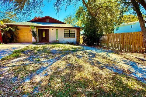 Villa ou maison à Tampa, Floride 3 chambres, 111.85 m2 № 2278080