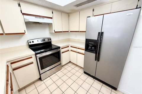 Villa ou maison à vendre à Tampa, Floride: 3 chambres, 111.85 m2 № 2278080 - photo 12