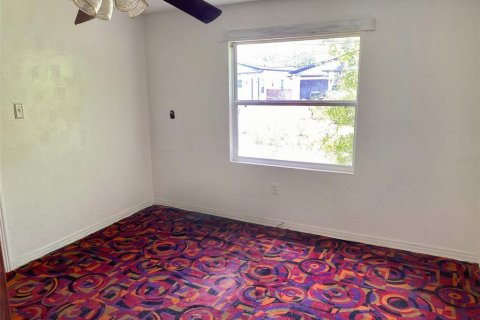 House in Tampa, Florida 3 bedrooms, 165.46 sq.m. № 2121959 - photo 10