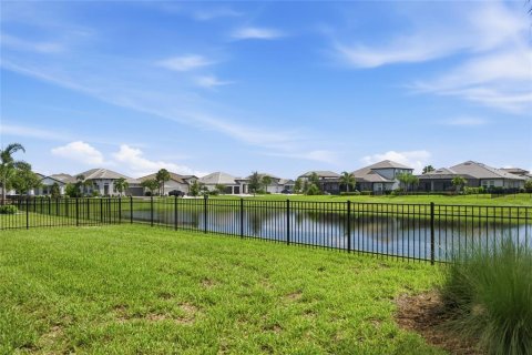 Villa ou maison à vendre à Bradenton, Floride: 3 chambres, 214.98 m2 № 2287400 - photo 22