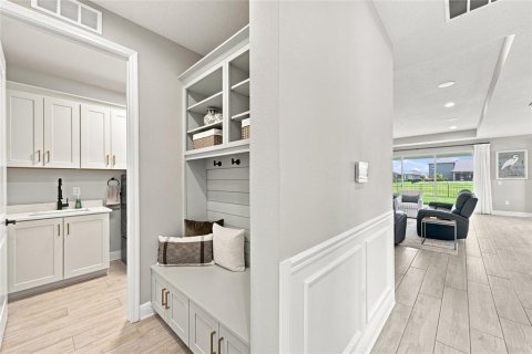 Villa ou maison à vendre à Bradenton, Floride: 3 chambres, 214.98 m2 № 2287400 - photo 9