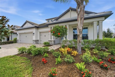 Villa ou maison à vendre à Bradenton, Floride: 3 chambres, 214.98 m2 № 2287400 - photo 5