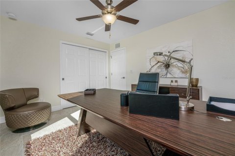 Villa ou maison à vendre à North Port, Floride: 3 chambres, 155.15 m2 № 1906974 - photo 20