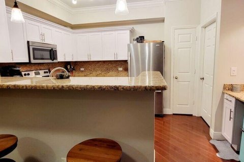 Condominio en alquiler en Fort Lauderdale, Florida, 2 dormitorios, 117.99 m2 № 1136346 - foto 1