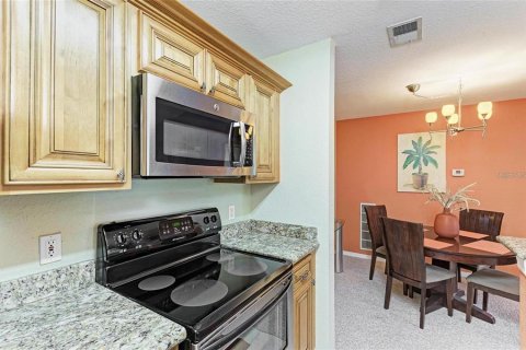 Condo in Lakewood Ranch, Florida, 2 bedrooms  № 1536564 - photo 14