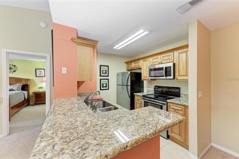 Condo in Lakewood Ranch, Florida, 2 bedrooms  № 1536564 - photo 9