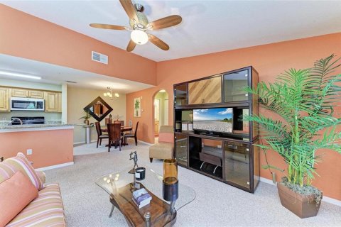 Condo in Lakewood Ranch, Florida, 2 bedrooms  № 1536564 - photo 6