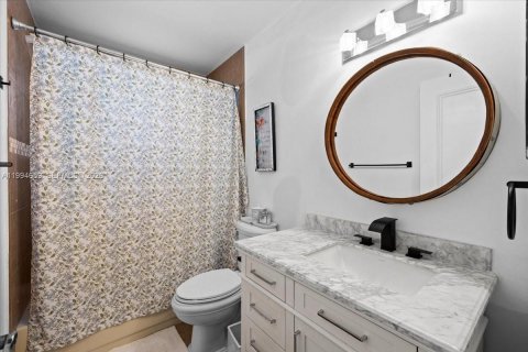 Купить виллу или дом в Плантация, Флорида 2 комнаты, 178.84м2, № 2085105 - фото 20