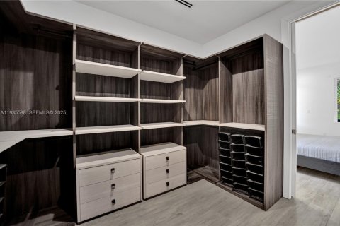 Adosado en alquiler en Miami, Florida, 3 dormitorios, 220.36 m2 № 1993720 - foto 27