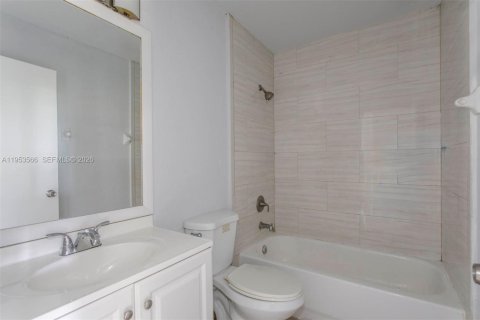 Touwnhouse à vendre à Homestead, Floride: 3 chambres, 140.19 m2 № 2079699 - photo 20