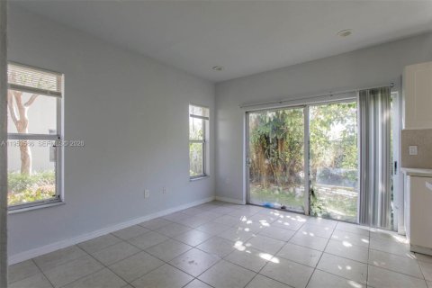 Touwnhouse à vendre à Homestead, Floride: 3 chambres, 140.19 m2 № 2079699 - photo 10
