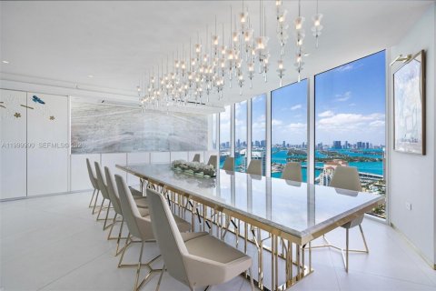 Condo in Miami Beach, Florida, 4 bedrooms  № 2067657 - photo 20