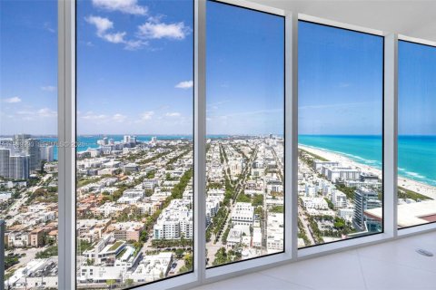 Condo in Miami Beach, Florida, 4 bedrooms  № 2067657 - photo 22