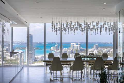 Condo in Miami Beach, Florida, 4 bedrooms  № 2067657 - photo 3