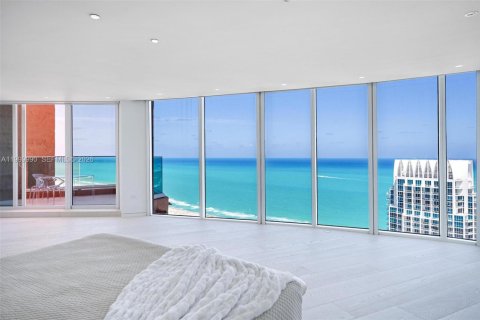Condo in Miami Beach, Florida, 4 bedrooms  № 2067657 - photo 26