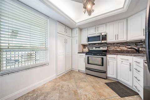 Condo in Clearwater, Florida, 2 bedrooms  № 1843704 - photo 10