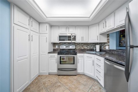 Condo in Clearwater, Florida, 2 bedrooms  № 1843704 - photo 8