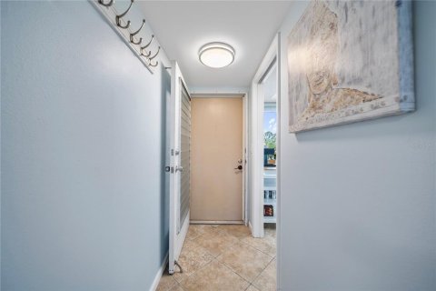 Condo in Clearwater, Florida, 2 bedrooms  № 1843704 - photo 6