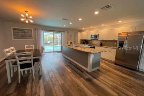 Casa en alquiler en Venice, Florida, 3 dormitorios, 149.39 m2 № 1553950 - foto 3