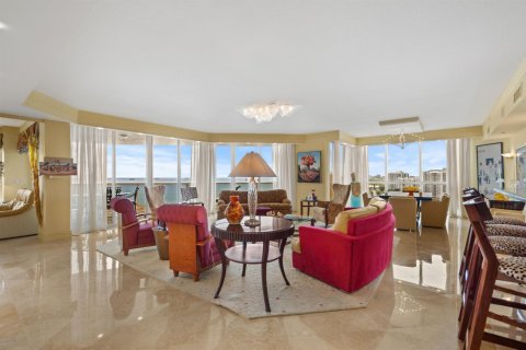 Condo in Fort Lauderdale, Florida, 3 bedrooms  № 2085934 - photo 5