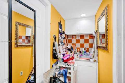 Купить виллу или дом в Майами, Флорида 3 спальни, 93.65м2, № 2005763 - фото 12