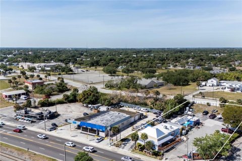 Propiedad comercial en venta en St. Lucie, Florida, 295.71 m2 № 1534491 - foto 7