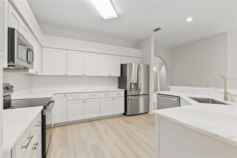 Villa ou maison à vendre à Odessa, Floride: 4 chambres, 233.74 m2 № 1848496 - photo 6