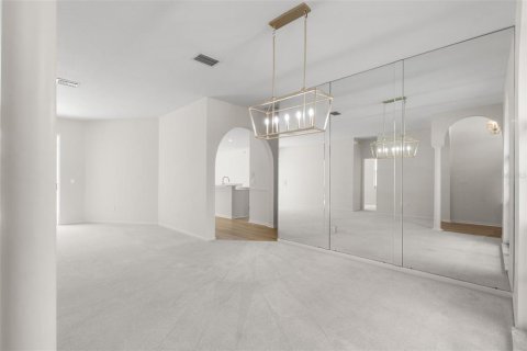 Villa ou maison à vendre à Odessa, Floride: 4 chambres, 233.74 m2 № 1848496 - photo 20